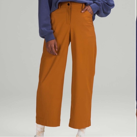 LULULEMON City Sleek 5 Pocket Wide Leg Pant. Size XL /33 - Picture 1 of 15